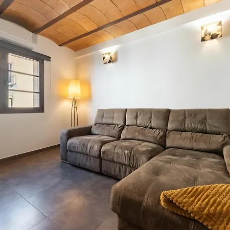 Tgn-penthouse-duplex-historical-5pax-beach-wifi-ac 20