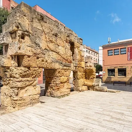 Tgn-penthouse-duplex-historical-5pax-beach-wifi-ac 20 Apartment