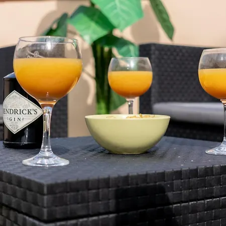 Tgn-penthouse-duplex-historical-5pax-beach-wifi-ac 20 *