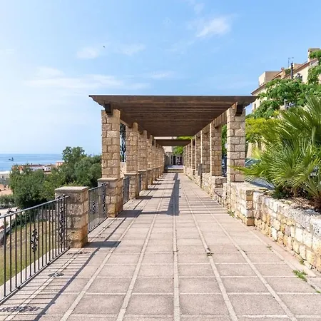 Tgn-penthouse-duplex-historical-5pax-beach-wifi-ac 20 Appartement